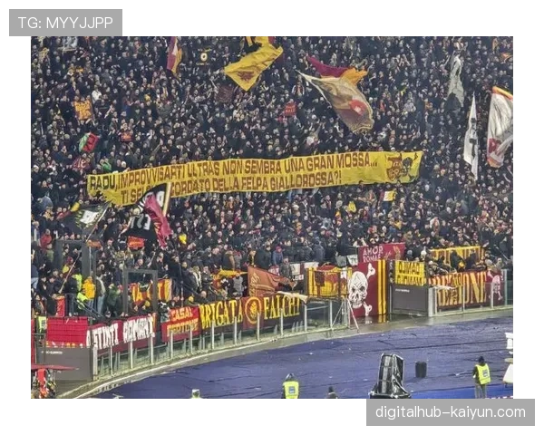 威斯特法伦南看台巨型Tifo，致敬即将离任的多特蒙德总监凯尔